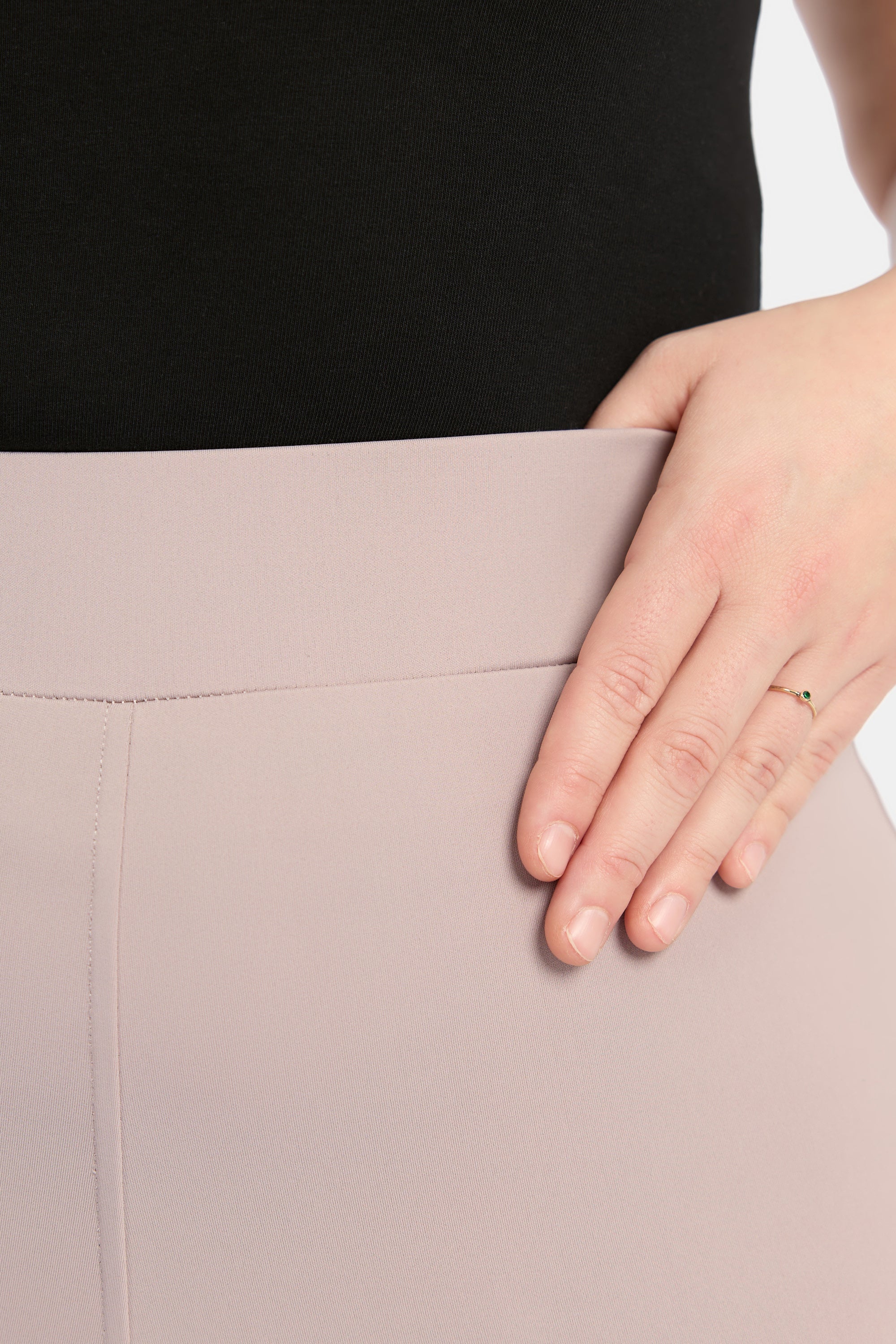 Modest Active Sportbroek – Roze