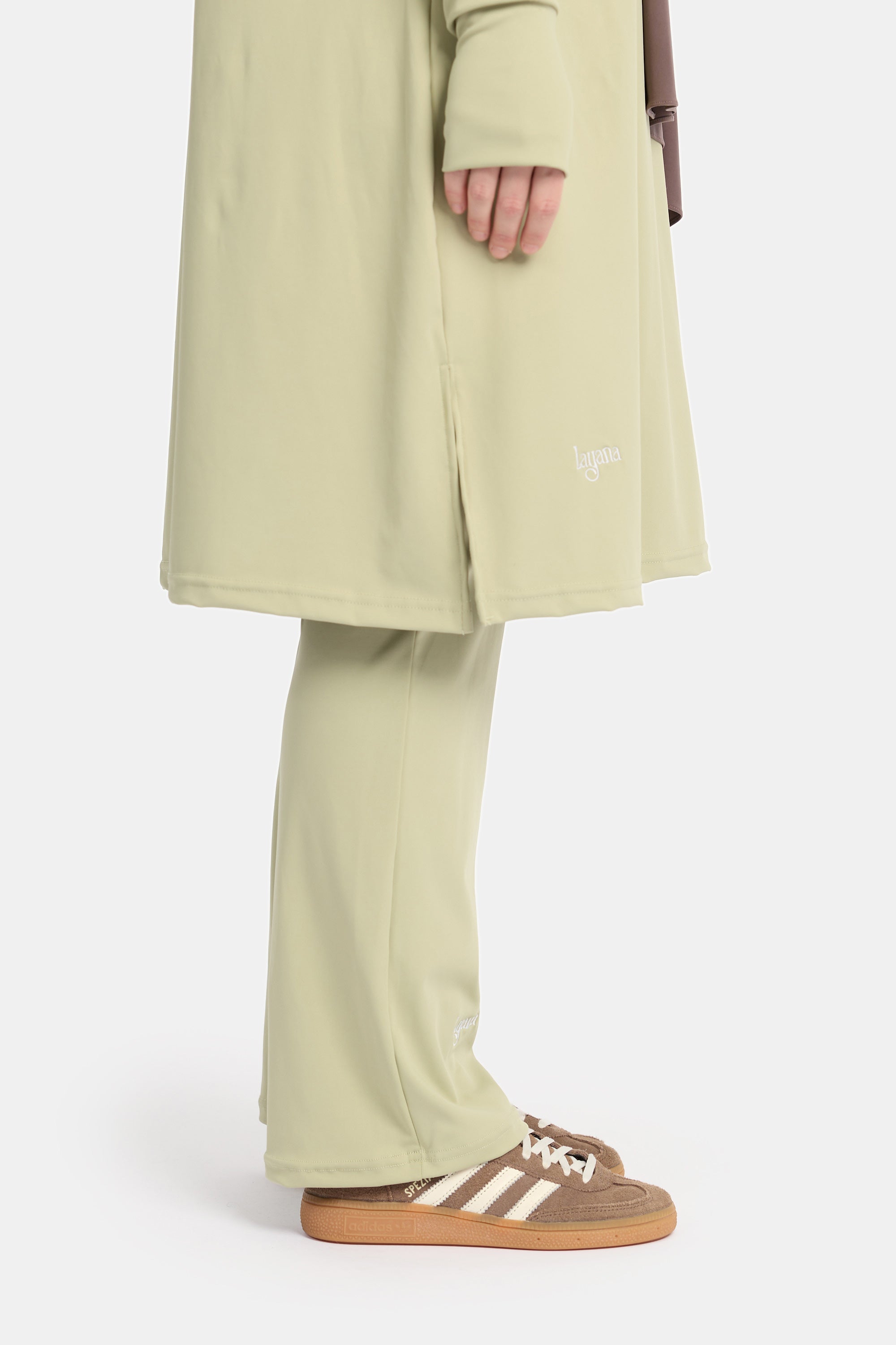 Modest Active Sportbroek – Matcha Groen